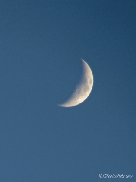 20141028-1751-P1150254-Moon2