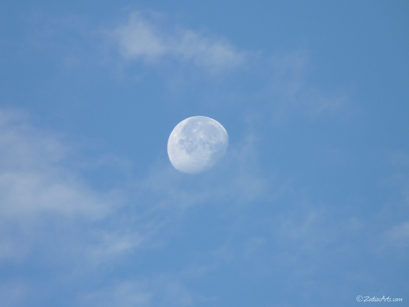 20150507-0634-P1170429-Moon6-Clouds