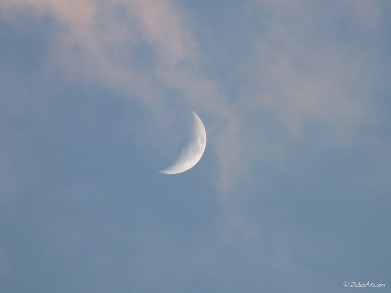 20160906-1835-p1360205-moon2-clouds